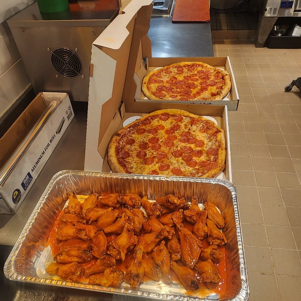 Pizza & Wings Party Pack.