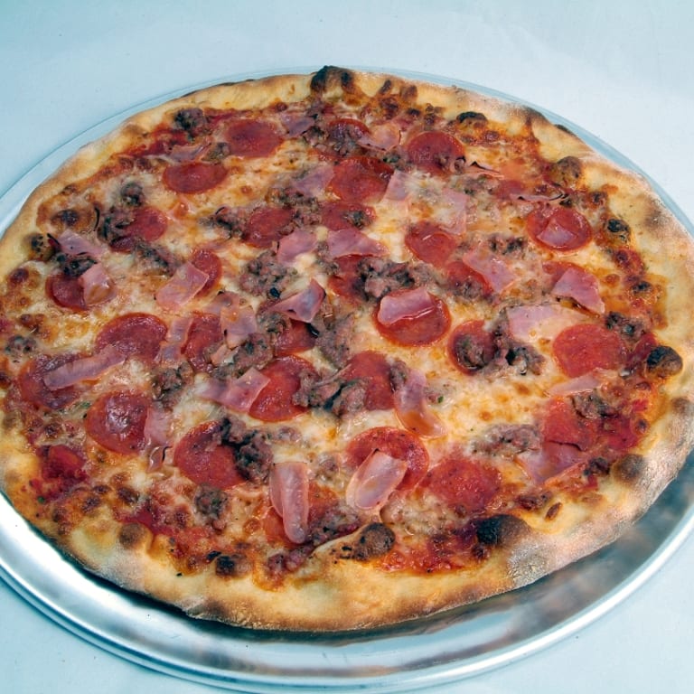 Savor Your Lunch with Us