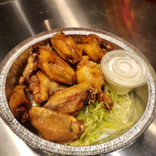 10 Plain Wings